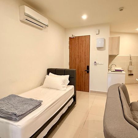 The Shore Executive Suites By Ys Luxury Kota Kinabalu Exterior foto