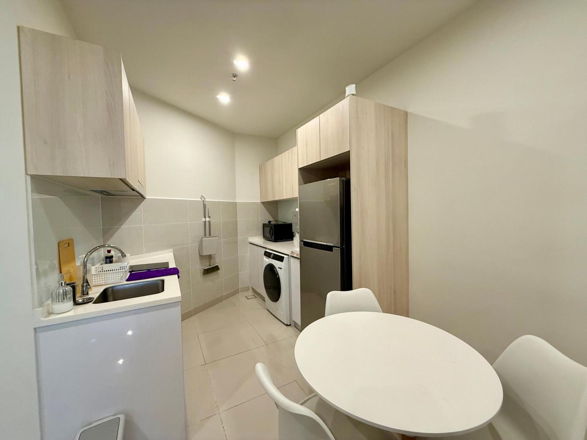 The Shore Executive Suites By Ys Luxury Kota Kinabalu Exterior foto
